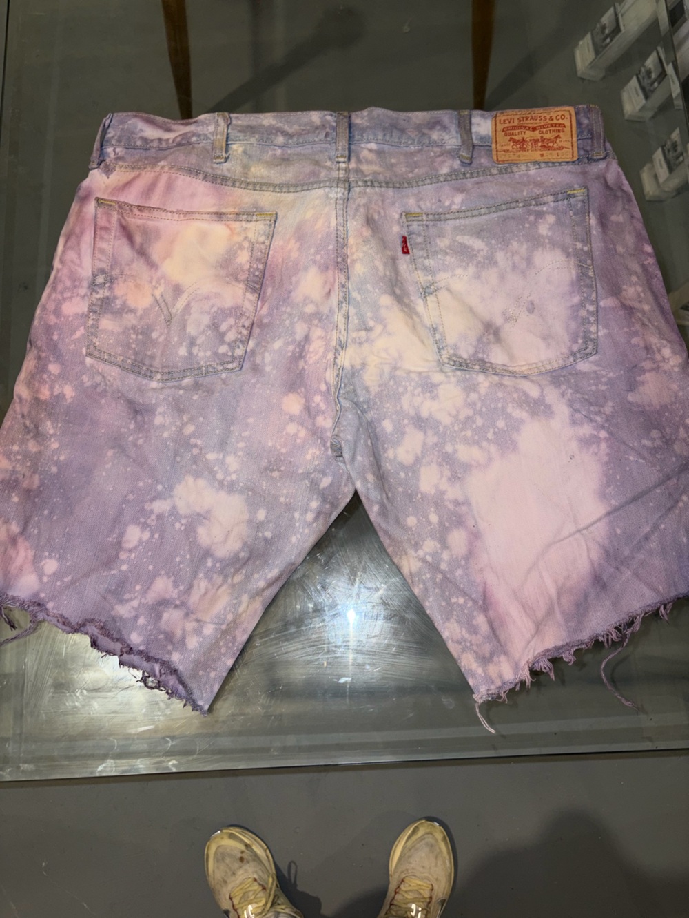 Custom Levi’s Slim Straight Men's Purple Tie-Dye Denim Shorts - Picture 2 of 3